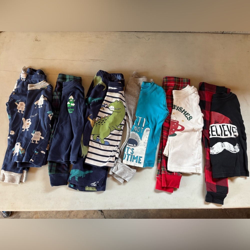 Boy 24 month/2T lot. 22 pieces.